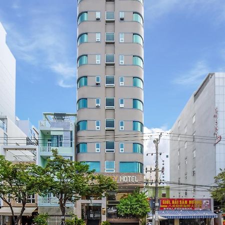 Bay Sydney Hotel Da Nang Bagian luar foto