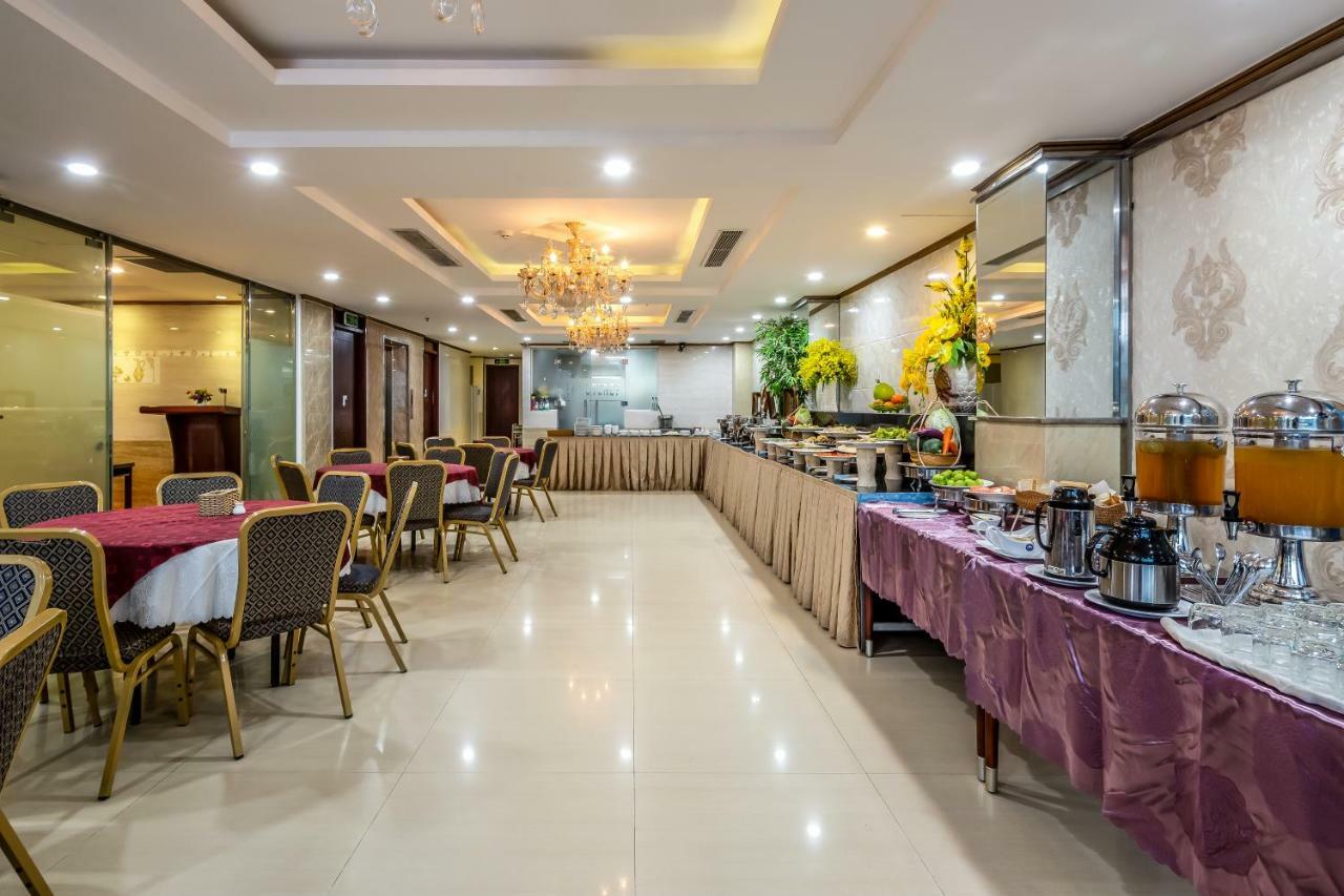 Bay Sydney Hotel Da Nang Bagian luar foto