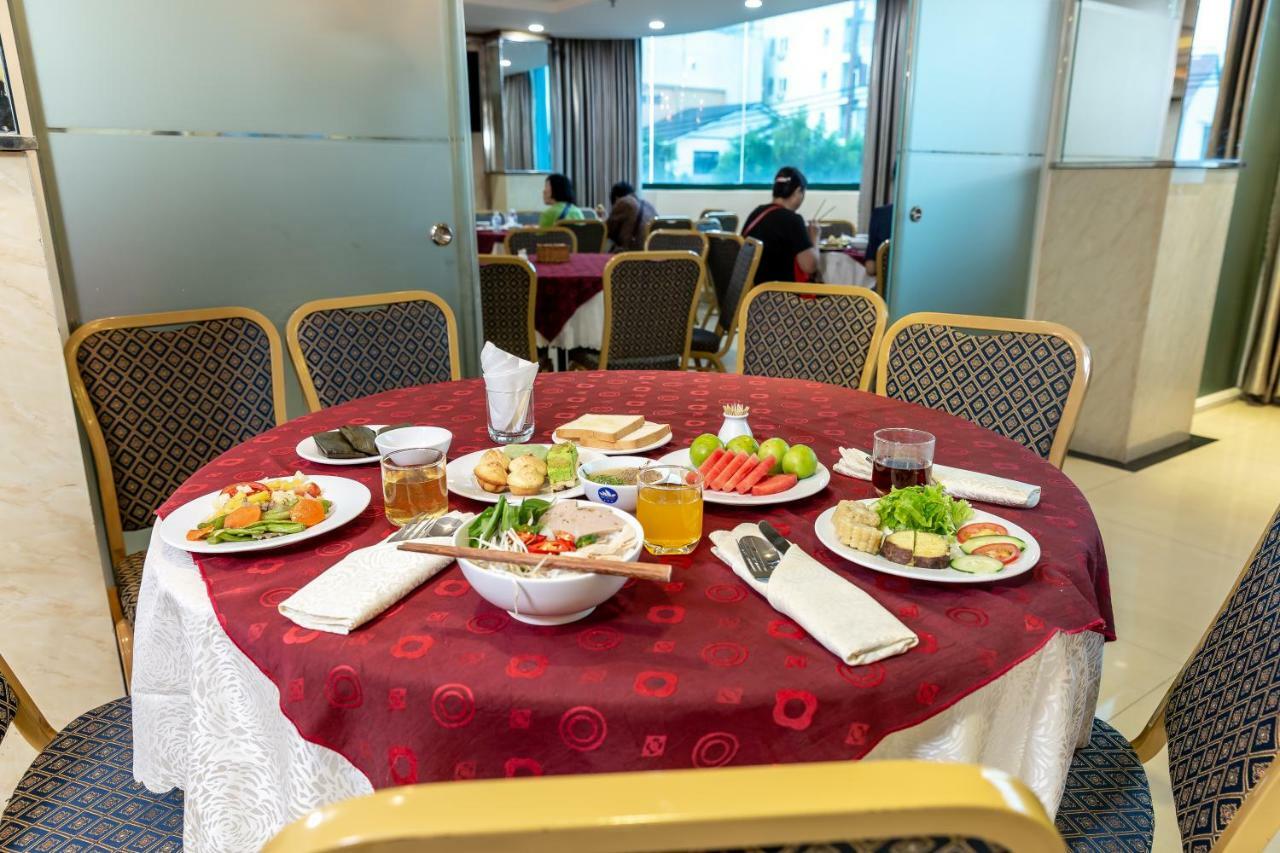 Bay Sydney Hotel Da Nang Bagian luar foto