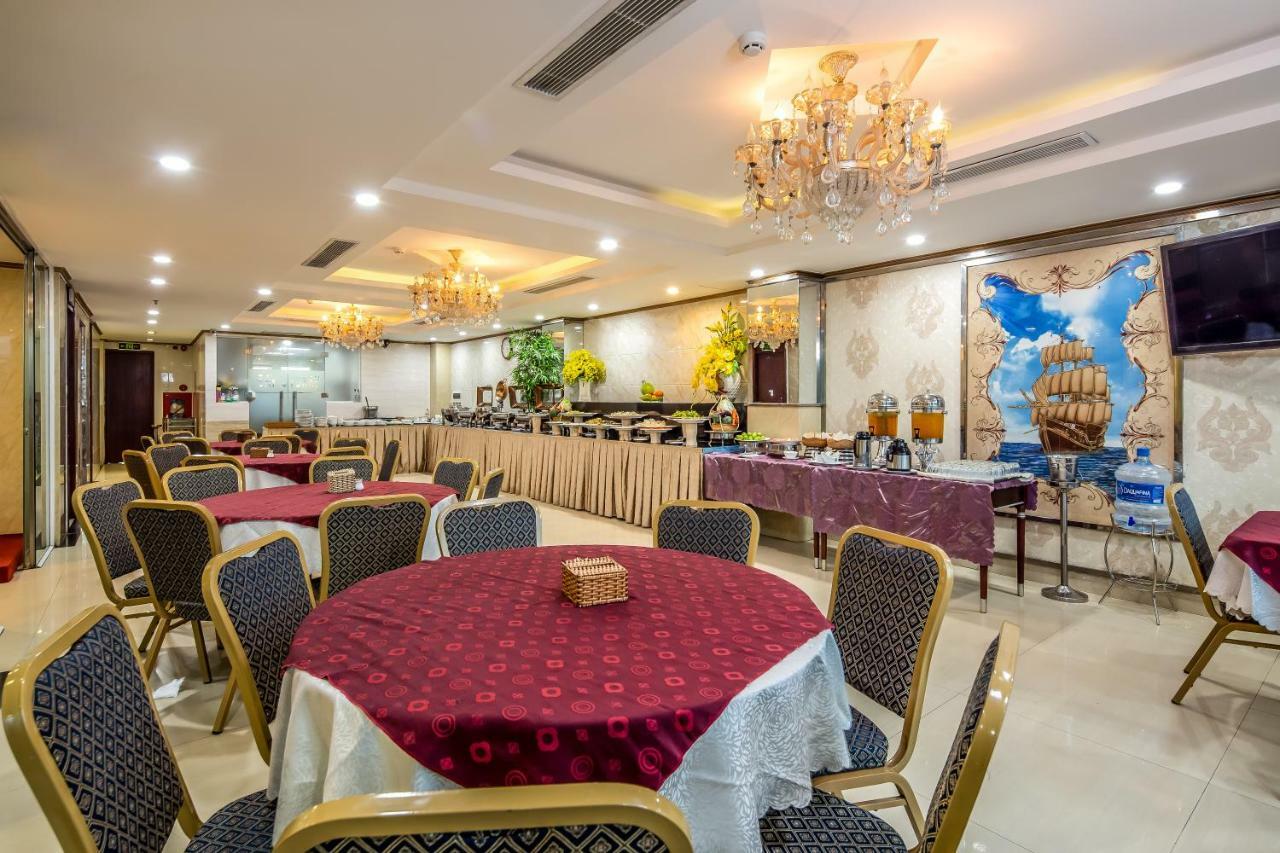 Bay Sydney Hotel Da Nang Bagian luar foto