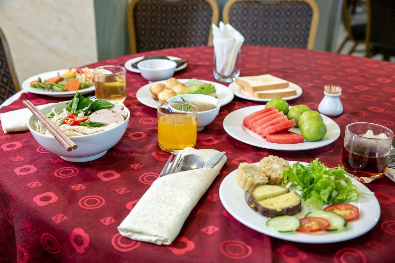 Bay Sydney Hotel Da Nang Bagian luar foto