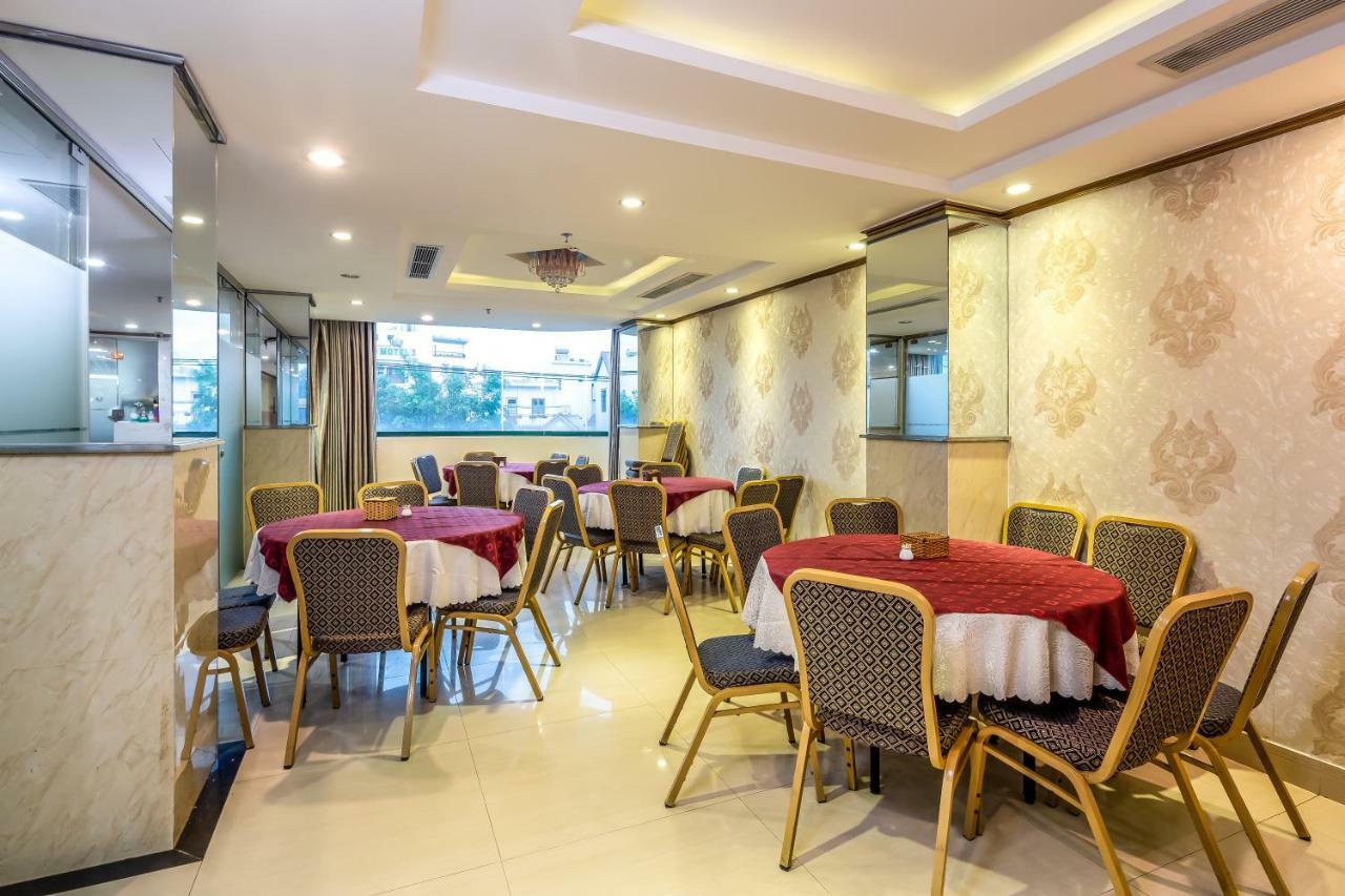 Bay Sydney Hotel Da Nang Bagian luar foto